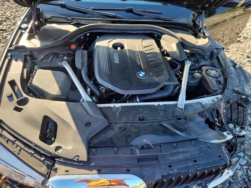 Photo 11 from auction – 2019 BMW 540 with VIN WBAJE7C53KWW42120
