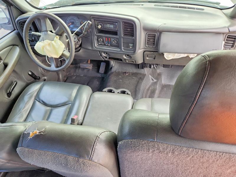 Photo 8 from auction – 2004 CHEVROLET SILVERADO with VIN 1GCEC19X44Z339400