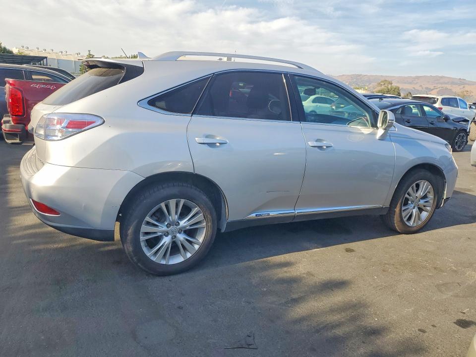 Photo 3 from auction – 2010 LEXUS RX with VIN JTJBC1BA2A2014755