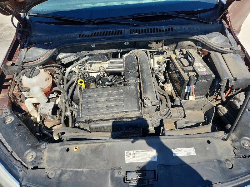 Photo 11 from auction – 2016 VOLKSWAGEN JETTA with VIN 3VWD67AJ3GM404849