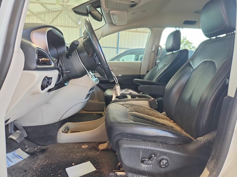 Photo 7 from auction – 2019 CHRYSLER PACIFICA with VIN 2C4RC1BG4KR548283