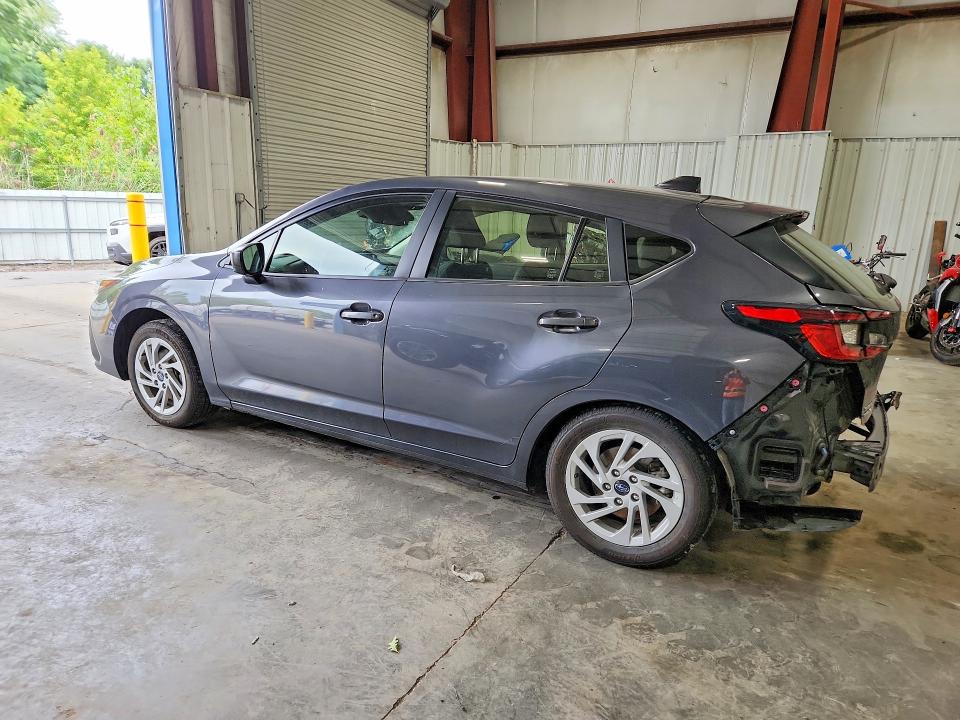 Снимка 2 от търг – 2024 SUBARU IMPREZA с VIN JF1GUABC1R8309836