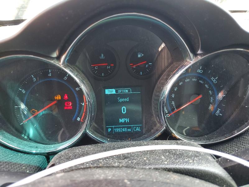 Photo 9 from auction – 2014 CHEVROLET CRUZE with VIN 1G1PC5SB9E7265122