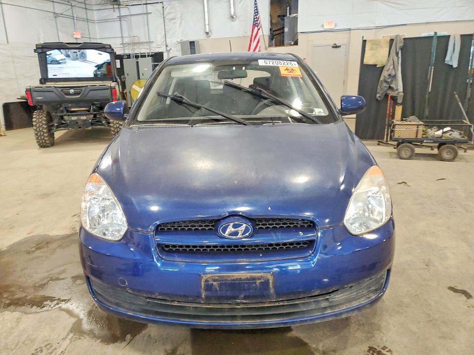 Photo 5 from auction – 2010 HYUNDAI ACCENT with VIN KMHCM3AC3AU168913