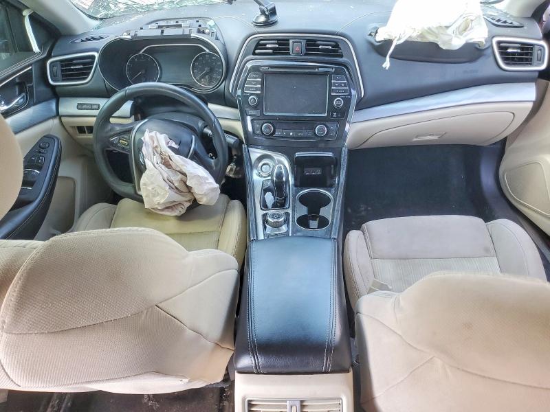 Снимка 8 от търг – 2017 NISSAN MAXIMA с VIN 1N4AA6AP4HC368892