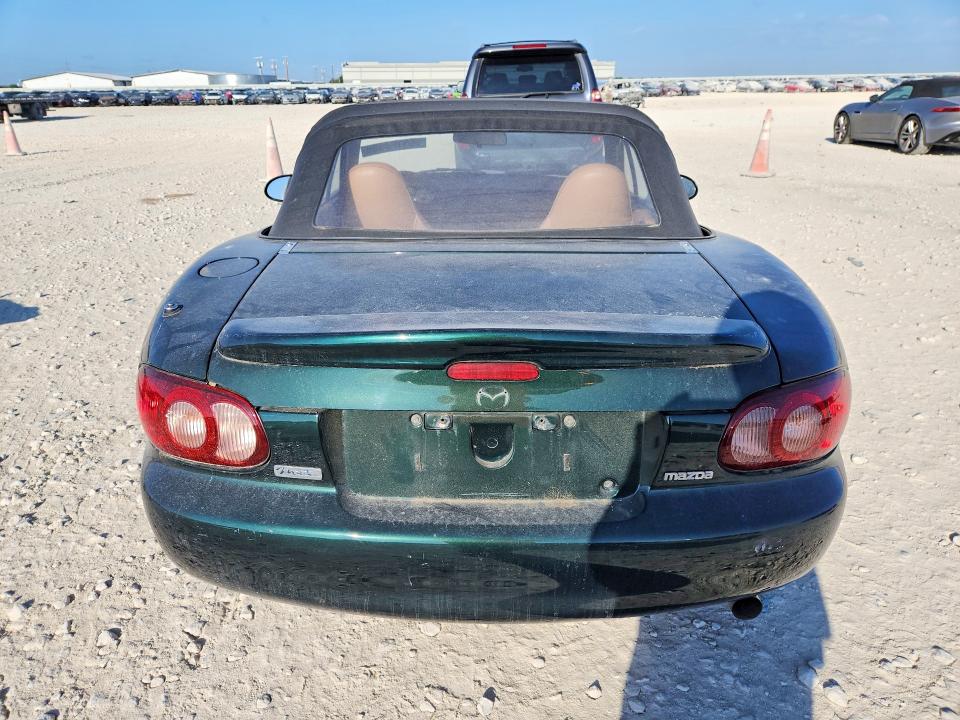 Photo 6 from auction – 2002 MAZDA MX-5 MIATA with VIN JM1NB353620224090