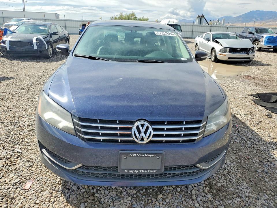 Photo 5 from auction – 2014 VOLKSWAGEN PASSAT with VIN 1VWBN7A33EC057159