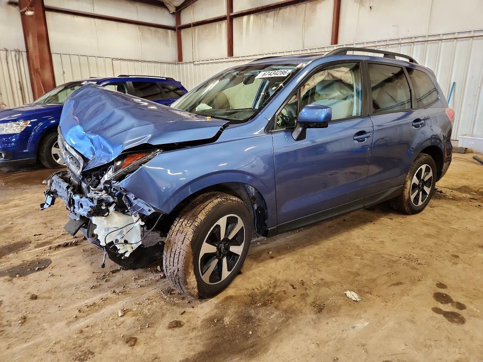 SUBARU FORESTER 2018 with VIN JF2SJAGC7JH504481 - Photo from auction