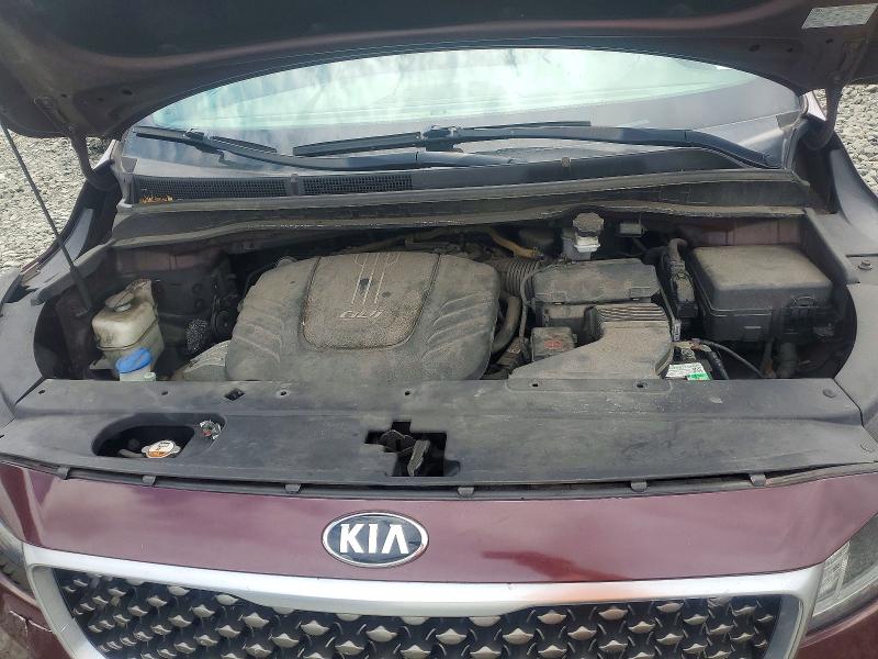 Photo 12 from auction – 2015 KIA SEDONA with VIN KNDME5C1XF6030231