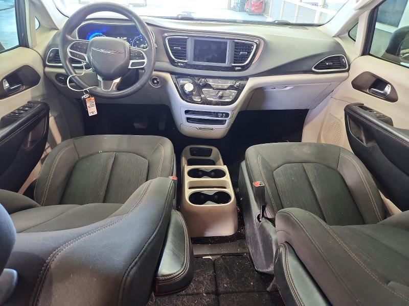 Снимка 8 от търг – 2019 CHRYSLER PACIFICA с VIN 2C4RC1CG1KR698320