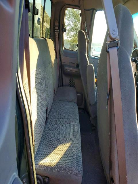 Photo 10 from auction – 2001 FORD F150 with VIN 1FTRX17W41NA36040