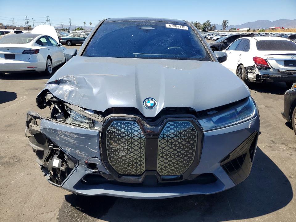 Photo 5 from auction – 2024 BMW IX with VIN WB523CF02RCP34414