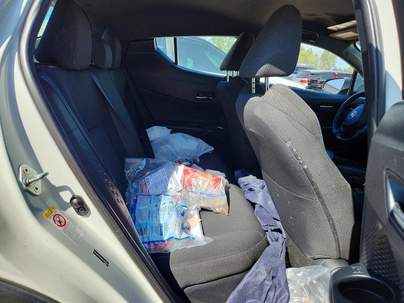 Photo 10 from auction – 2018 TOYOTA C-HR with VIN NMTKHMBX0JR033015