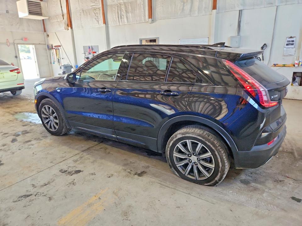 Снимка 2 от търг – 2019 CADILLAC XT4 с VIN 1GYFZER40KF215312