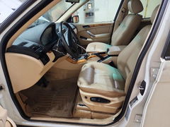 Photo 7 from auction – 2006 BMW X5 with VIN 5UXFA13526LY25449