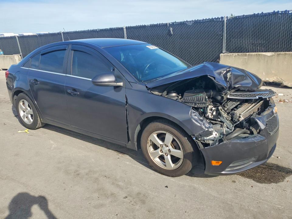 Photo 4 from auction – 2013 CHEVROLET CRUZE with VIN 1G1PC5SBXD7204778