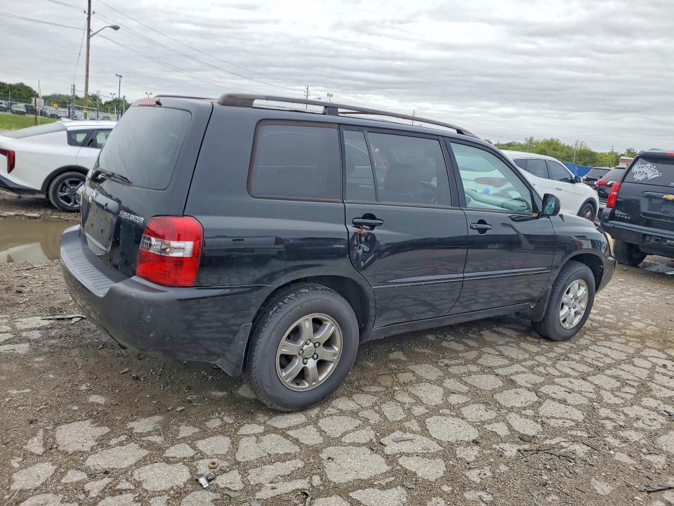Фото 3 с аукциона – 2005 TOYOTA HIGHLANDER с VIN JTEDP21A050057074