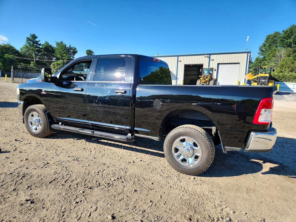 Foto 2 de la subasta – 2024 RAM 2500 con VIN 3C6UR5CL1RG327663