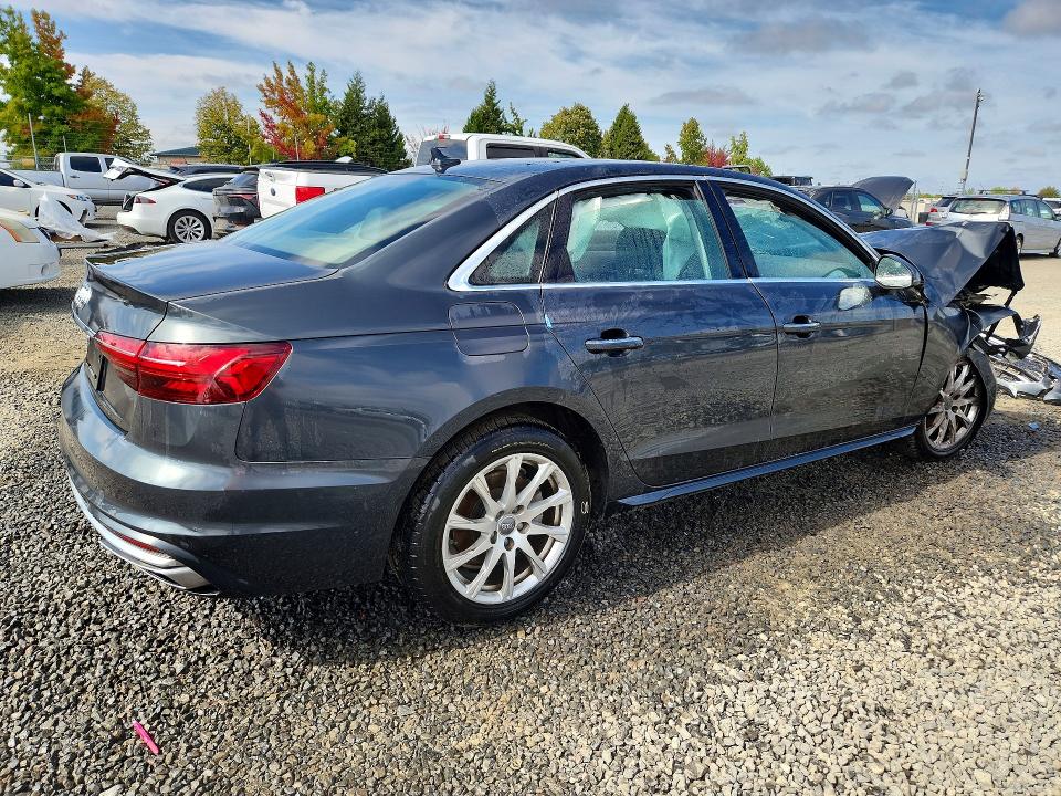 Снимка 3 от търг – 2020 AUDI A4 с VIN WAUGMAF44LA051368