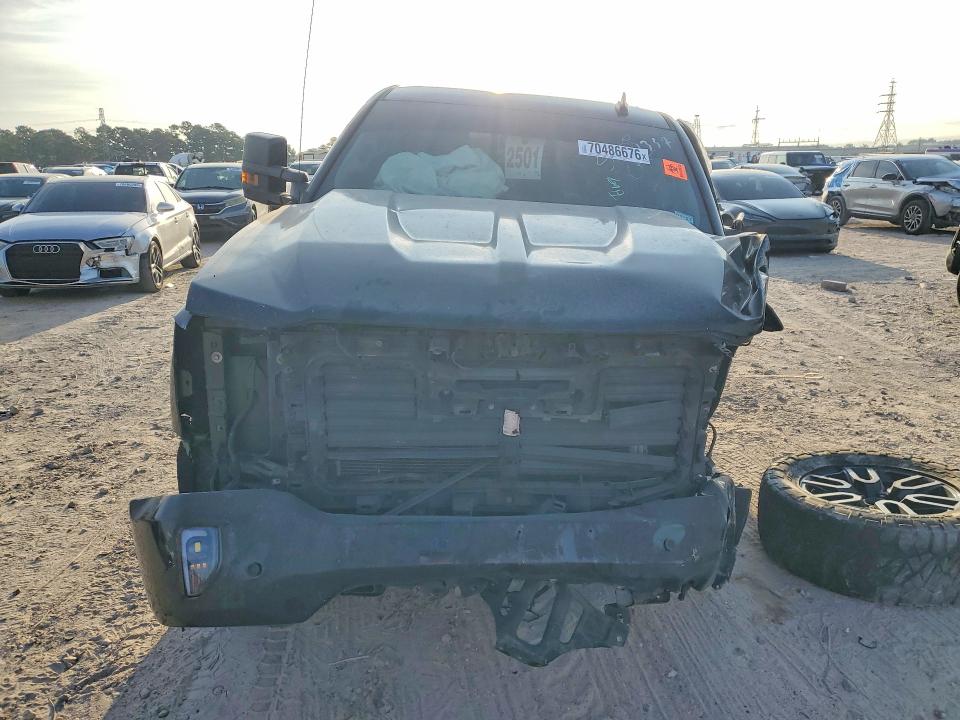 Photo 5 from auction – 2018 CHEVROLET SILVERADO with VIN 3GCPCREC2JG149357