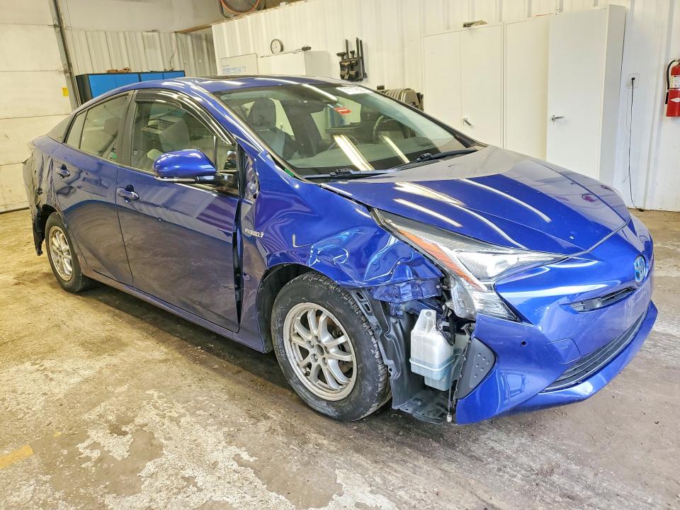 Photo 4 from auction – 2018 TOYOTA PRIUS with VIN JTDKARFU9J3059973