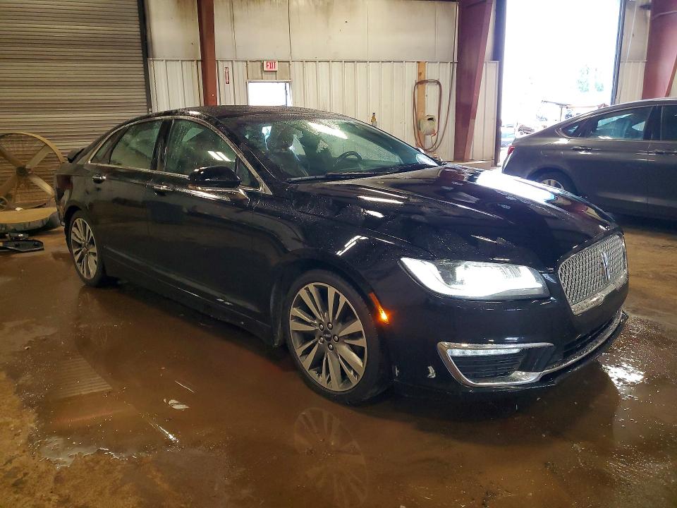 Photo 4 from auction – 2017 LINCOLN MKZ with VIN 3LN6L5F92HR634843