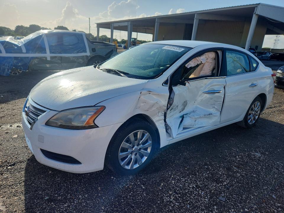 NISSAN SENTRA 2014 with VIN 3N1AB7APXEL627305 - Photo from auction