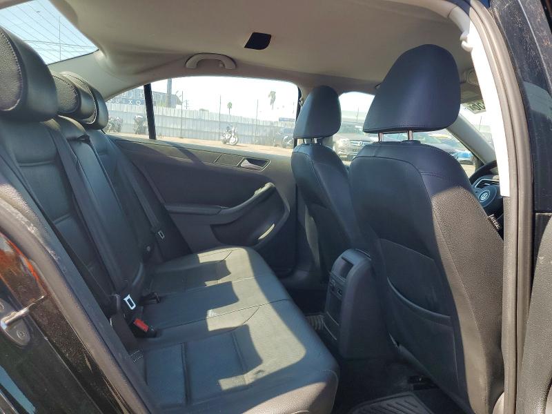 Photo 10 from auction – 2014 VOLKSWAGEN JETTA with VIN 3VWD17AJ8EM376607
