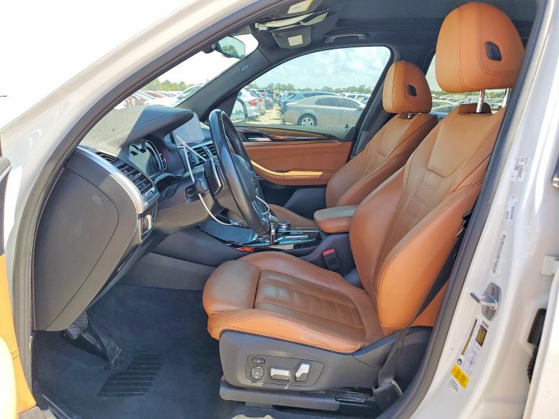صورة رقم 7 من المزاد - 2019 BMW X3 مع VIN 5UXTR7C52KLF37202