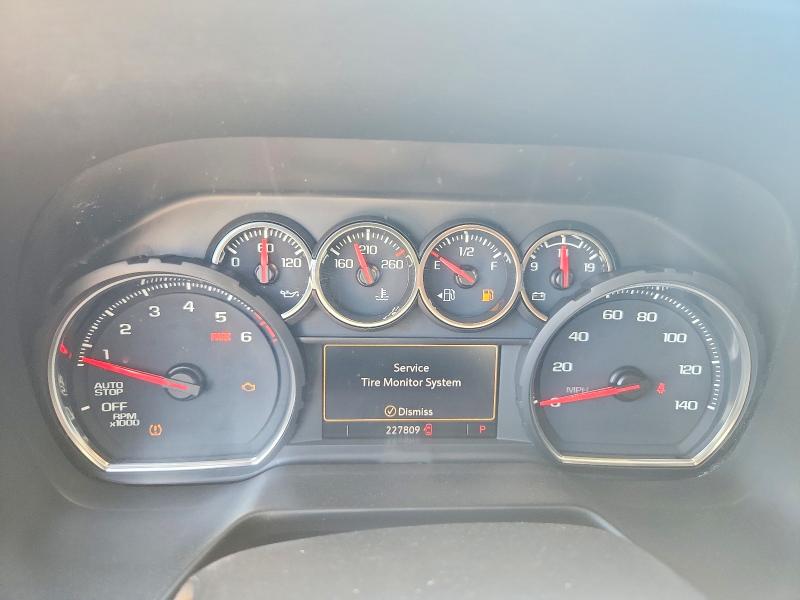 Photo 9 from auction – 2021 CHEVROLET SUBURBAN with VIN 1GNSCBKD8MR372173