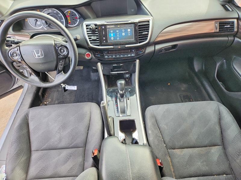 Zdjęcie 8 z aukcji – 2017 HONDA ACCORD z VIN 1HGCR2F05HA046825