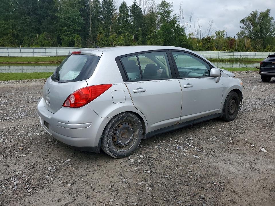 Photo 3 from auction – 2011 NISSAN VERSA with VIN 3N1BC1CP6BL418070