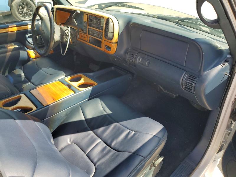 Zdjęcie 8 z aukcji – 1997 CHEVROLET GMT-400 z VIN 2GBEC19R0V1128775
