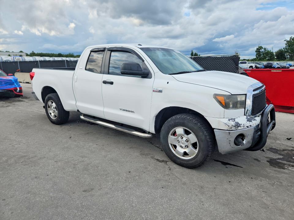 Photo 4 from auction – 2010 TOYOTA TUNDRA with VIN 5TFRY5F15AX085407