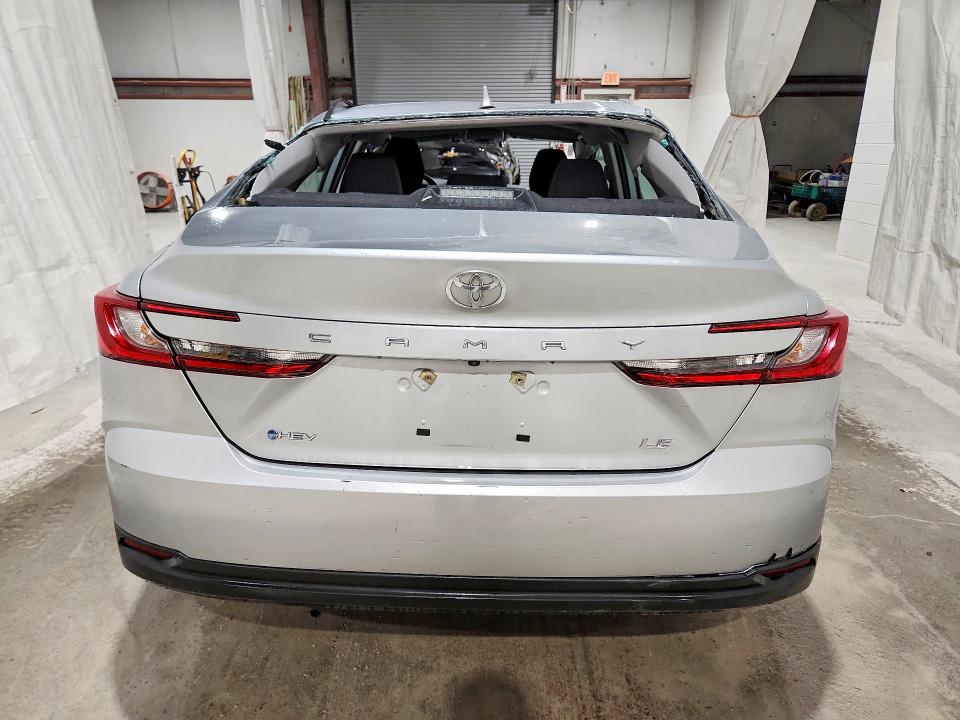 Photo 6 from auction – 2025 TOYOTA CAMRY with VIN 4T1DAACK3SU065143