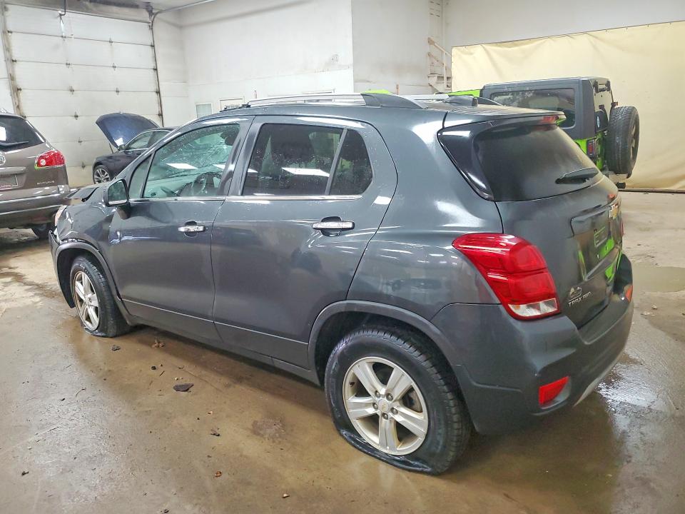Снимка 2 от търг – 2018 CHEVROLET TRAX с VIN KL7CJPSB6JB717572
