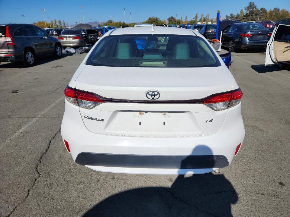 Photo 6 from auction – 2021 TOYOTA COROLLA with VIN JTDEPMAE5MJ168591