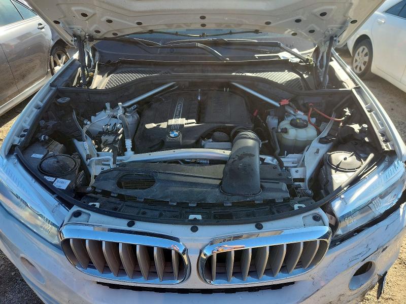 Фото 11 с аукциона – 2018 BMW X5 с VIN 5UXKR0C56J0X91012