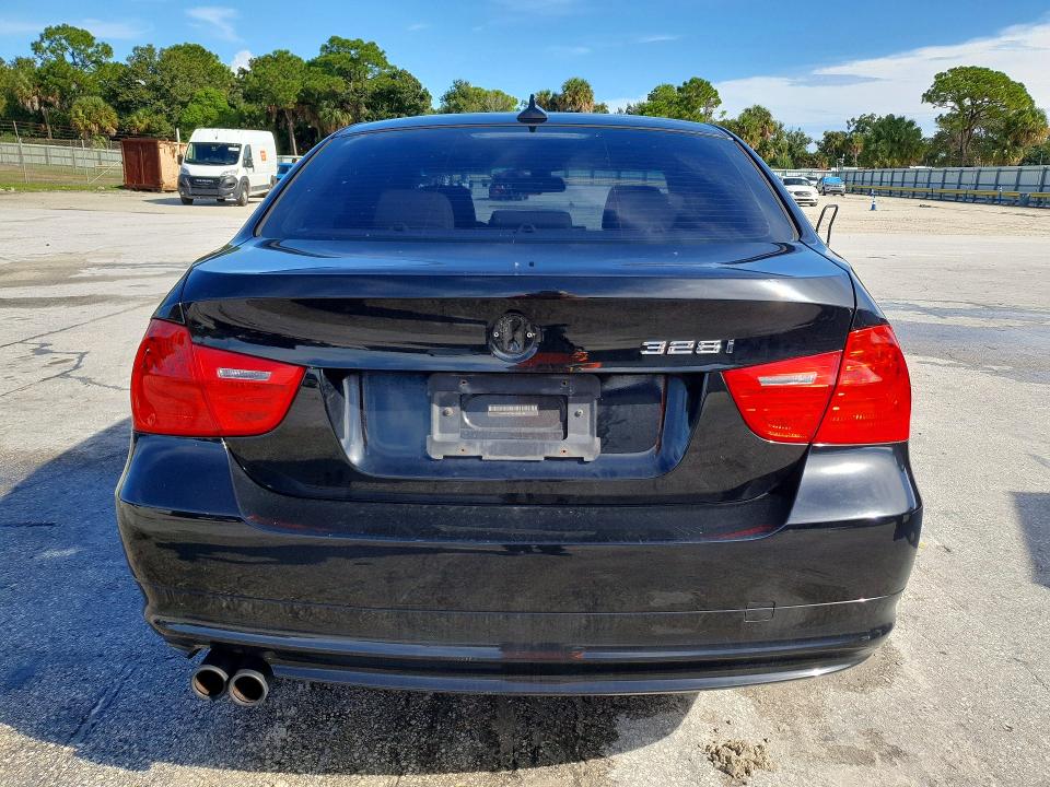 Фото 6 с аукциона – 2009 BMW 328 с VIN WBAPH77569NL84543
