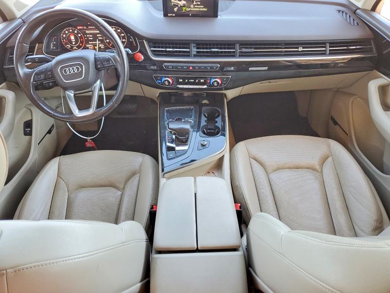Снимка 8 от търг – 2019 AUDI Q7 с VIN WA1LAAF76KD021560