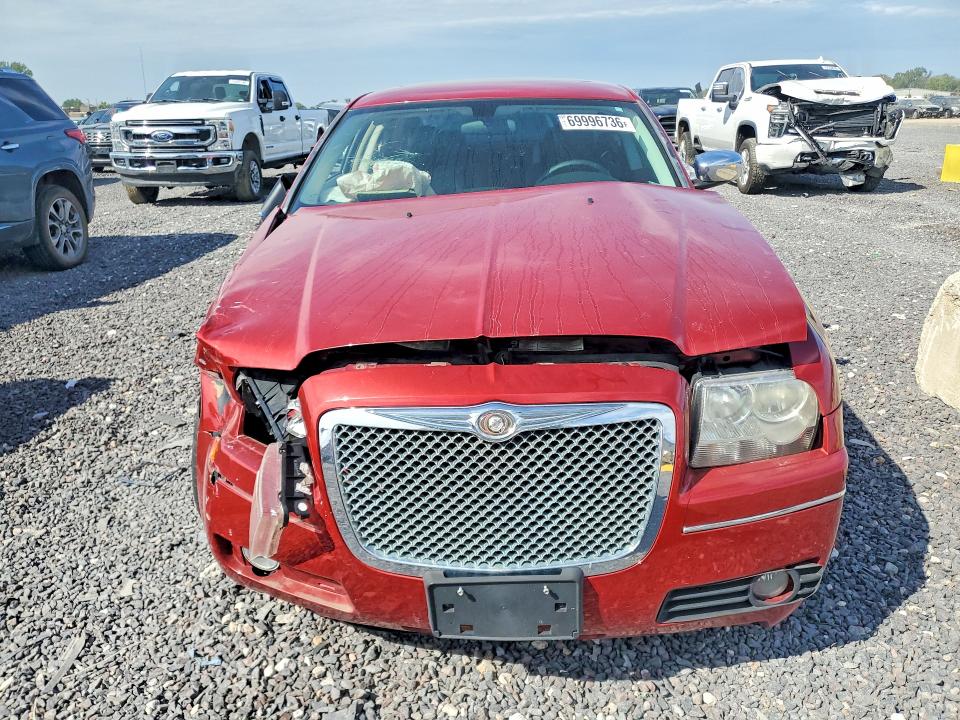 Снимка 5 от търг – 2010 CHRYSLER 300 с VIN 2C3CA5CV1AH158413