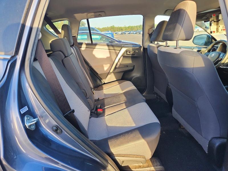 Снимка 11 от търг – 2014 TOYOTA RAV4 с VIN JTMZFREV0ED042599