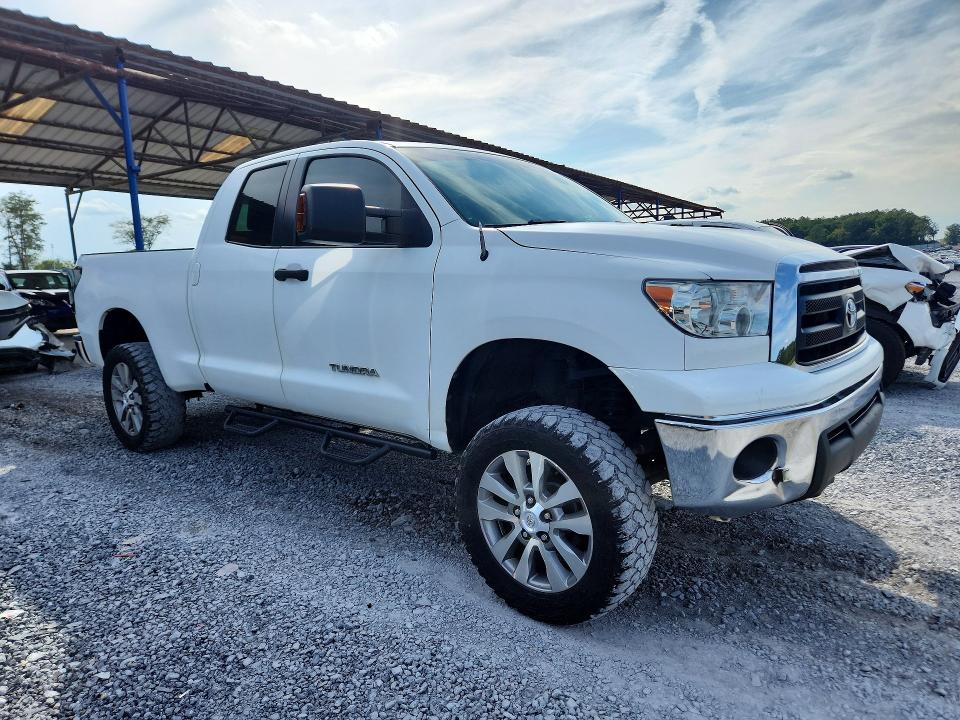 Photo 4 from auction – 2010 TOYOTA TUNDRA with VIN 5TFRU5F16AX023560
