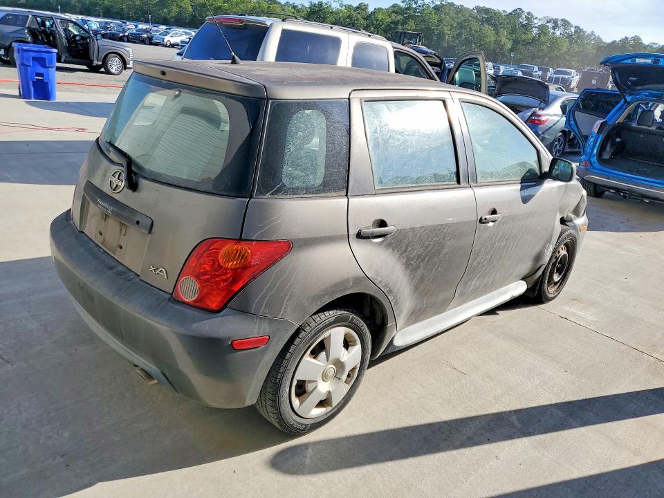 Фото 3 с аукциона – 2005 SCION XA с VIN JTKKT624550086957