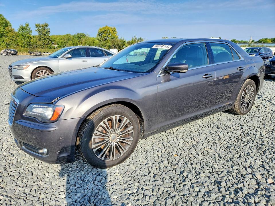 CHRYSLER 300 2013 с VIN 2C3CCAGG0DH543240 - Фото с аукциона