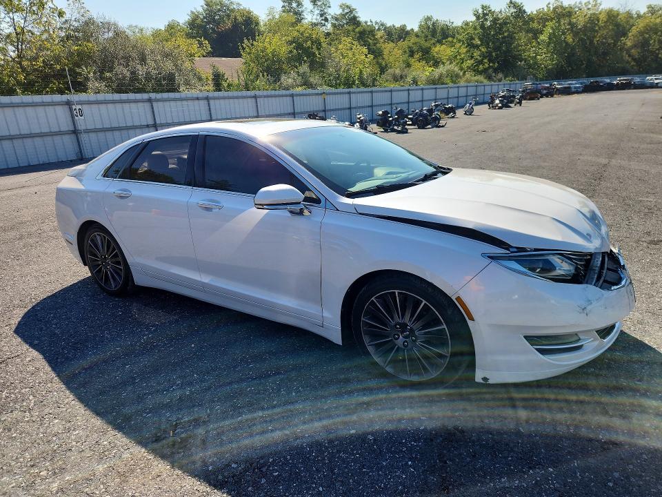 Photo 4 from auction – 2013 LINCOLN MKZ with VIN 3LN6L2GK0DR807527