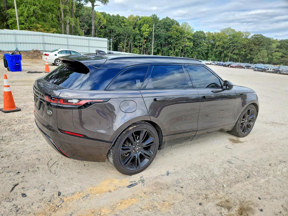 Снимка 3 от търг – 2023 LAND ROVER RANGE ROVER VELAR с VIN SALYT2EX3PA352062