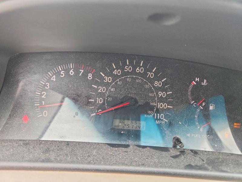 Photo 9 from auction – 2005 TOYOTA COROLLA with VIN 1NXBR32E55Z367500