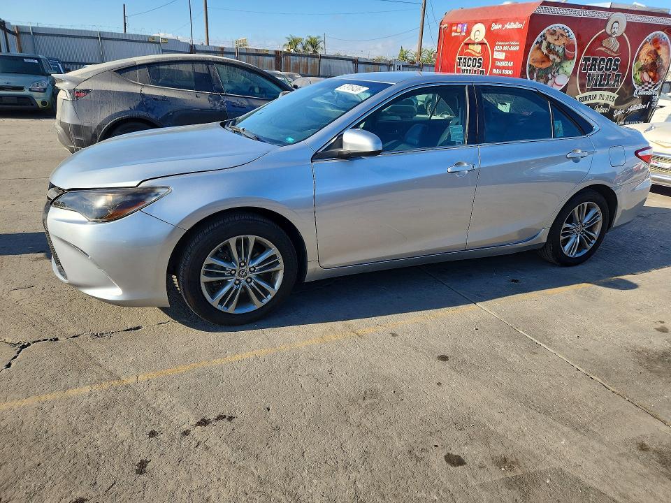 2015 TOYOTA CAMRY - Търг №67918436