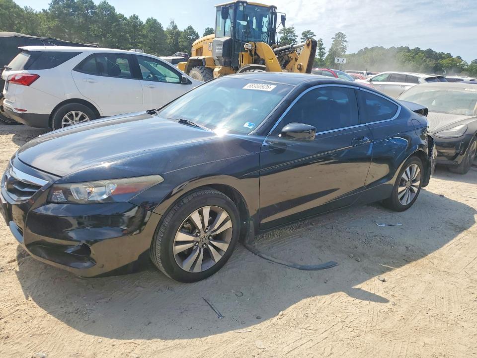 Снимка 1 от търг – 2011 HONDA ACCORD с VIN 1HGCS1B87BA016985